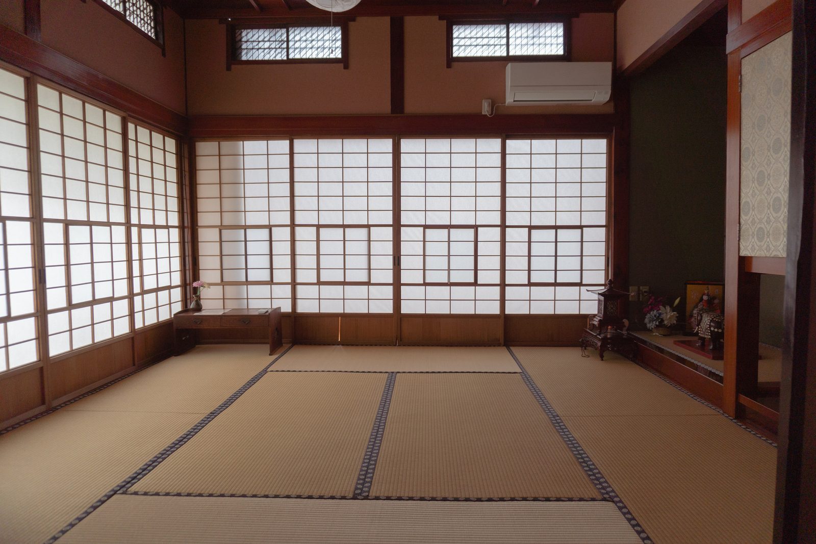 Upstairs tatami room