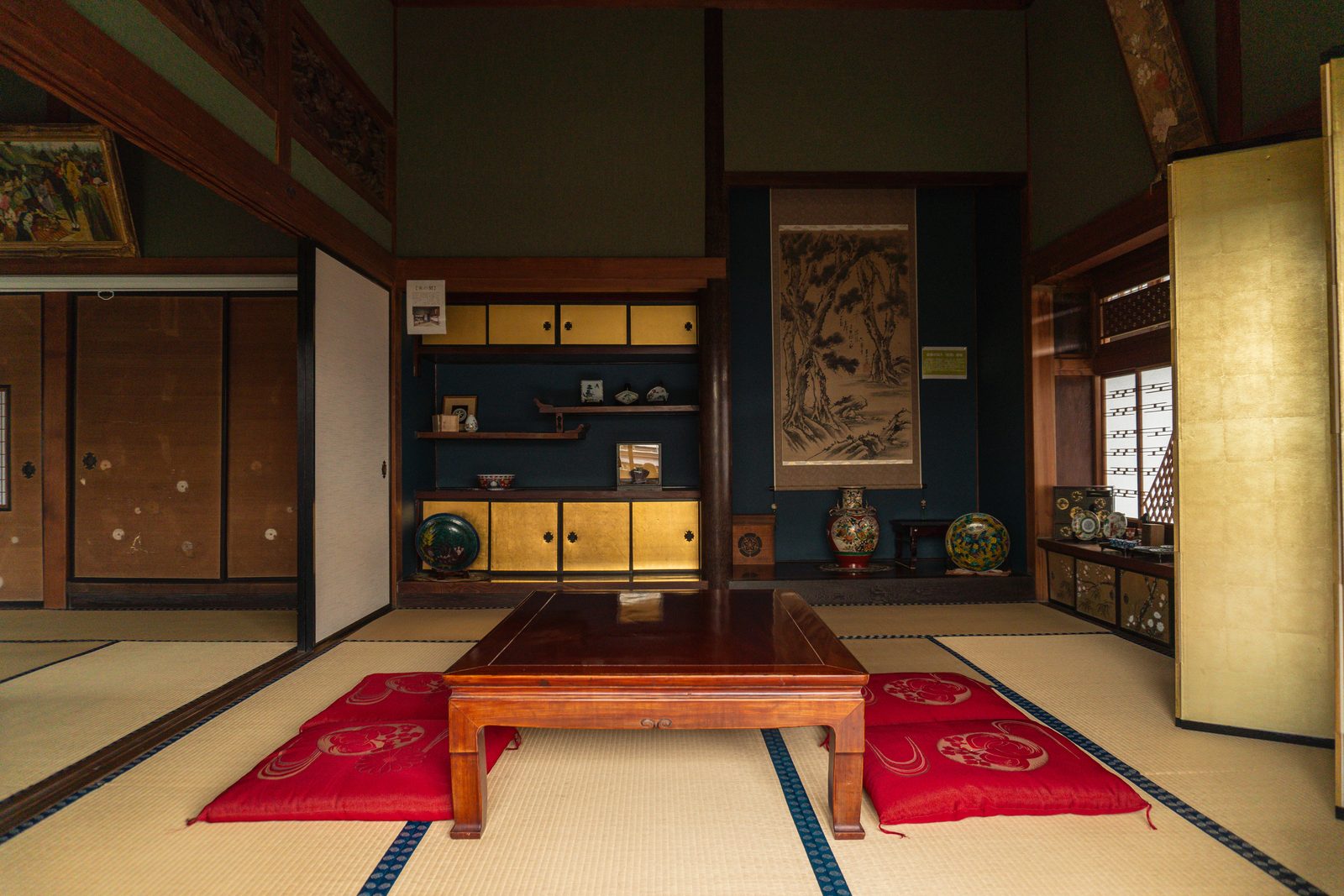 Tatami room with a tokonoma alcove